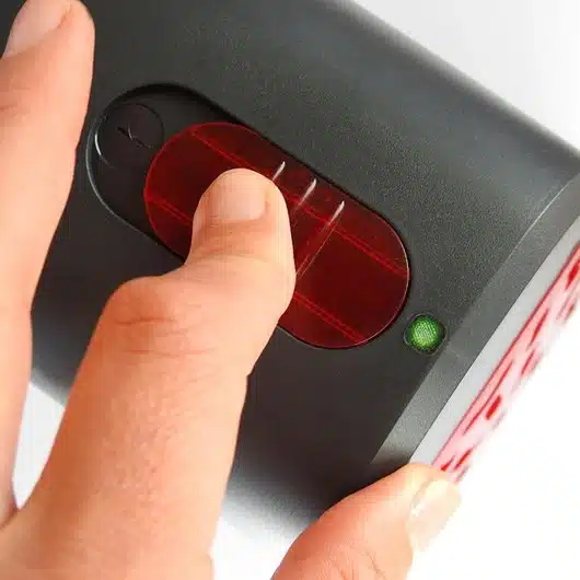 Elektronická pasca na myši a potkany SuperCat – SWISSINNO Smart – Obrázok 6